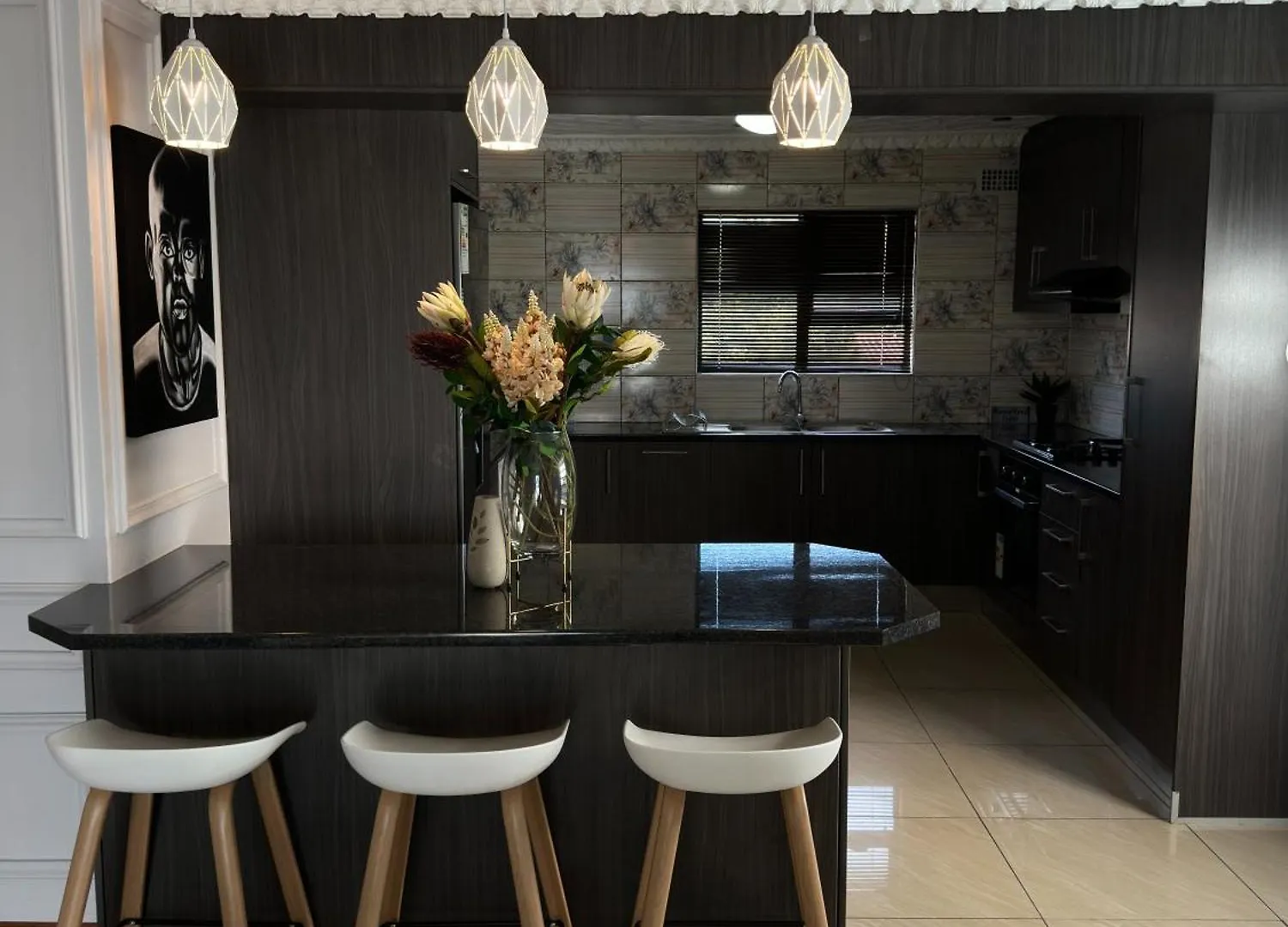 Luxurious 4 Bedroom Family Home Cape Town South Africa