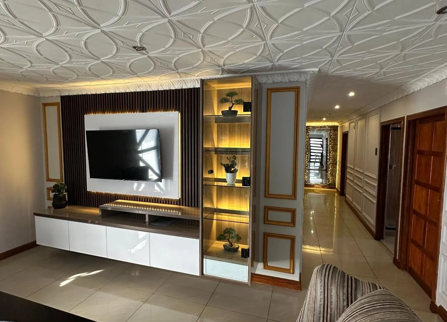 Luxurious 4 Bedroom Family Home Cape Town